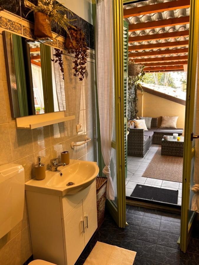 Bon Bon Del Corso Con Terrazzo E Aria Condizionata Lägenhet Asti Exteriör bild